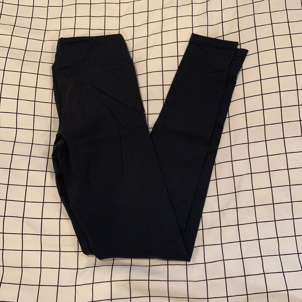 Chloe Noel Leggings
